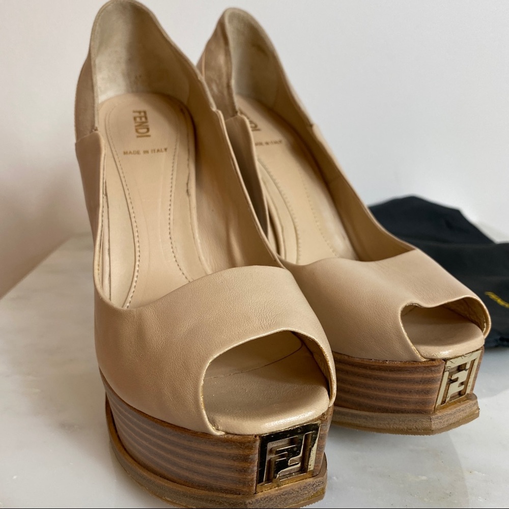 Fendi Platform Pump